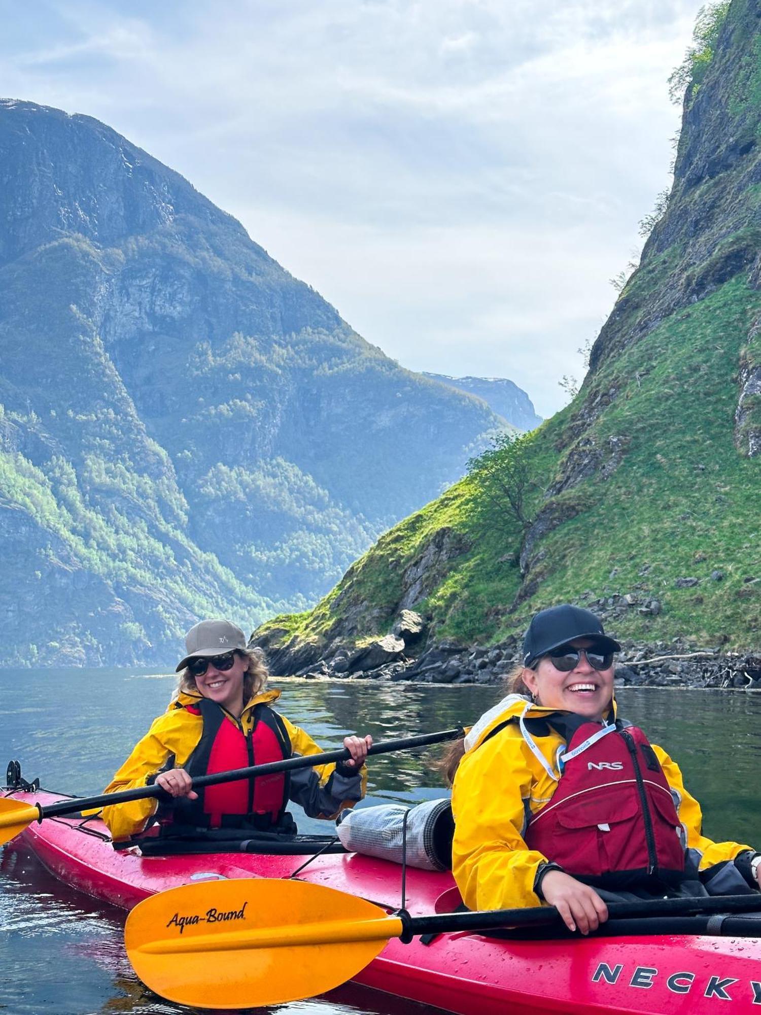 Svingen Guesthouse - Panoramic Fjord Views In Flåm Exteriör bild
